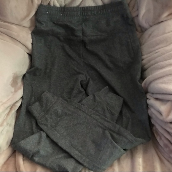 American Eagle joggers - Picture 8 of 11